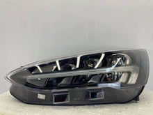Laden Sie das Bild in den Galerie-Viewer, Frontscheinwerfer Ford Focus IV JX7B-13E015-CE Links Scheinwerfer Headlight SCH2502393575rt