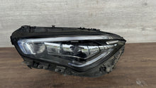 Laden Sie das Bild in den Galerie-Viewer, Frontscheinwerfer Mercedes-Benz Cla A1189063100 LED Links Scheinwerfer Headlight