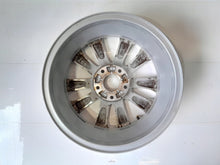Load image into Gallery viewer, 1x Alufelge 16 Zoll 6.5" 5x114.3 44ET Glanz Silber 403007521R Renault Zoe FEL9104234456hn