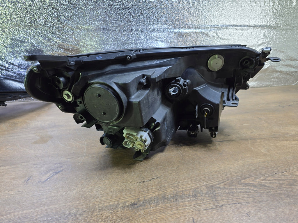 Frontscheinwerfer Toyota W3049 Links Scheinwerfer Headlight SCH3864719971rv