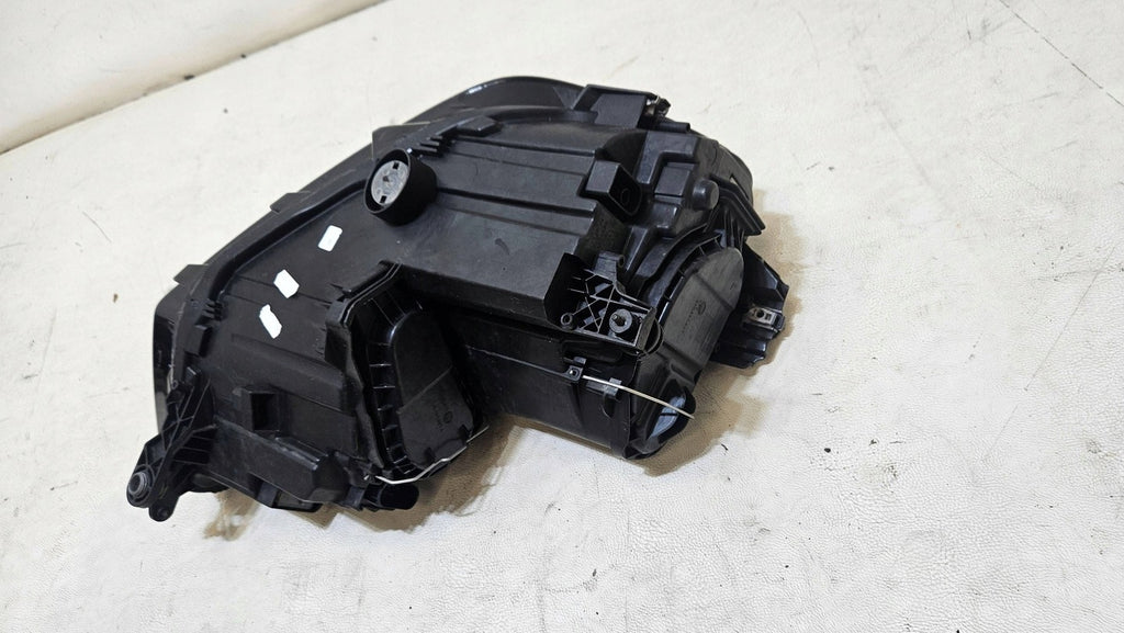 Frontscheinwerfer VW Golf VII Sportsvan 517941006B 517941005B Rechts oder Links SCH7977858207mg