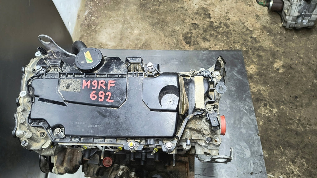 Motor Renault Trafic M9R692 2.0 DCI 114PS 84kW Diesel Engine Unkomplett