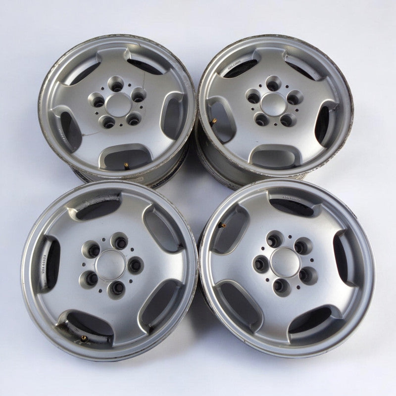 4x Alufelge 15 Zoll 7.0" 5x112 37ET Silber A2314010400 Mercedes-Benz Clk