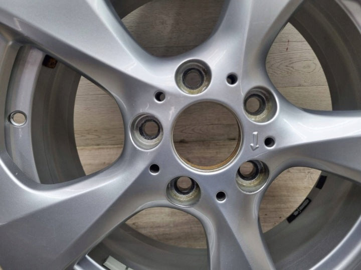 1x Alufelge 17 Zoll 5x120 6797518 BMW 1 E88 E82 Rim Wheel FEL8800867919ix