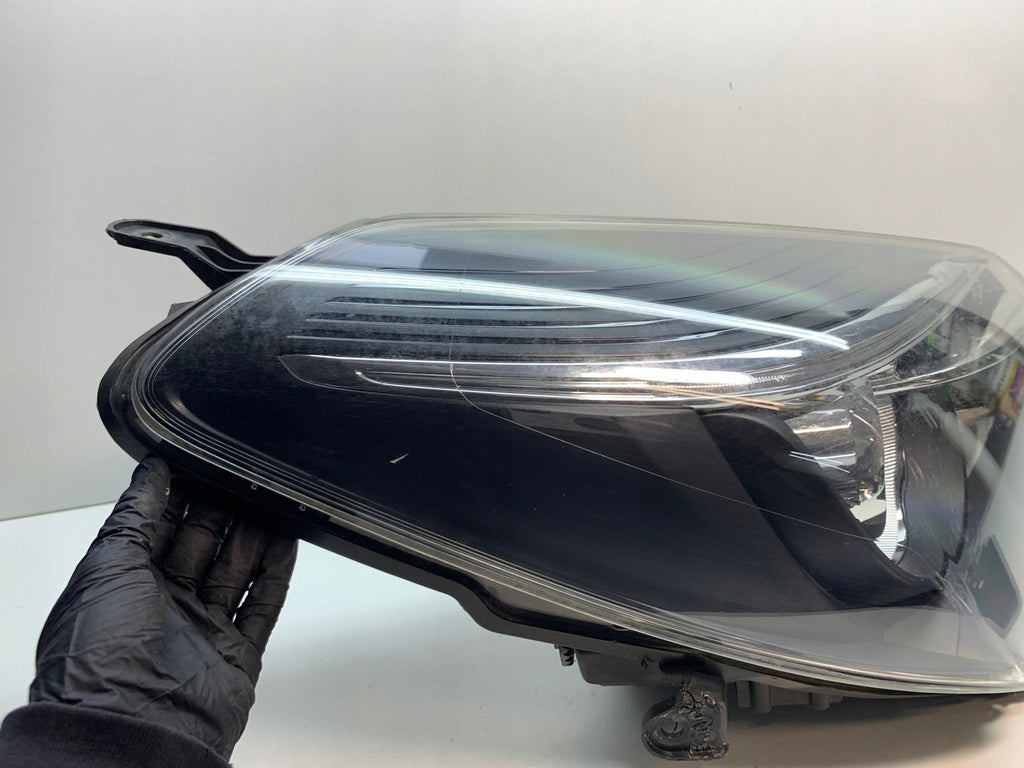 Frontscheinwerfer Toyota Yaris Rechts Scheinwerfer Headlight SCH2642749762lo