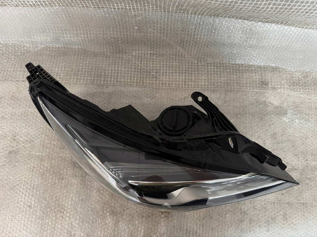 Frontscheinwerfer Opel Astra 39158006 Rechts Scheinwerfer Headlight SCH3789937102ks
