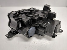 Laden Sie das Bild in den Galerie-Viewer, Frontscheinwerfer Toyota Proace City 9835780680 Links Scheinwerfer Headlight SCH6328990179rw