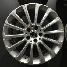 Load image into Gallery viewer, 4x Alufelge 18 Zoll 8.0" 5x112 35ET Glanz Silber Mercedes-Benz W213 W212 FEL9787332449cq