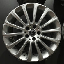 Load image into Gallery viewer, 4x Alufelge 18 Zoll 8.0" 5x112 35ET Glanz Silber Mercedes-Benz W213 W212 FEL9787332449cq