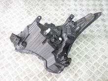 Laden Sie das Bild in den Galerie-Viewer, Frontscheinwerfer Toyota Tundra Sequoia 81140-0C230 Rechts Headlight