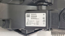 Load image into Gallery viewer, Frontscheinwerfer Tesla Model 3 1514952-00-D Links Scheinwerfer Headlight