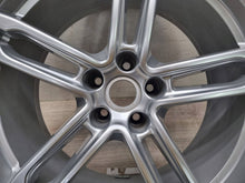 Load image into Gallery viewer, 1x Alufelge 19 Zoll 95B601025BC Porsche Macan Rim Wheel FEL9205726553bg