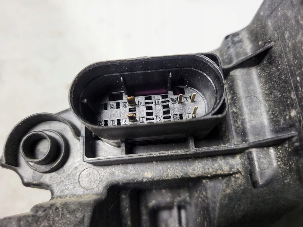 Frontscheinwerfer Mercedes-Benz W205 A2059068005 LED Rechts Headlight SCH9815521952dz