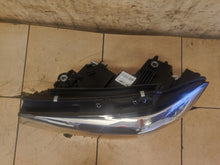 Load image into Gallery viewer, Frontscheinwerfer BMW G21 G20 9481695 LED Links Scheinwerfer Headlight SCH9648519776lo