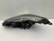 Load image into Gallery viewer, Frontscheinwerfer Toyota Yaris LED Rechts Scheinwerfer Headlight