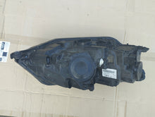 Load image into Gallery viewer, Frontscheinwerfer Skoda Fabia III 6V1941015B Links Scheinwerfer Headlight