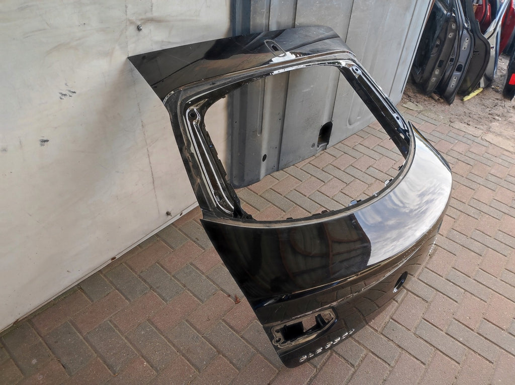 Heckklappe Mercedes-Benz Gle Coupe 7-GLE Rückseite kofferraumklappe Tailgate