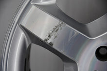 Laden Sie das Bild in den Galerie-Viewer, 1x Alufelge 18 Zoll 7.5" 5x112 63ET Glanz Silber A4634011102 Mercedes-Benz FEL8068566449hk