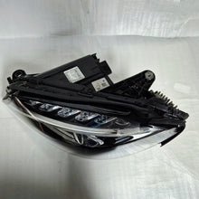 Laden Sie das Bild in den Galerie-Viewer, Frontscheinwerfer Mercedes-Benz W205 A2059063703 Links Scheinwerfer Headlight SCH7951631430rt