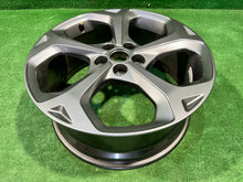 Laden Sie das Bild in den Galerie-Viewer, 1x Alufelge 18 Zoll 7.5&quot; 5x108 50ET PV4C-C2A Ford Kuga Rim Wheel