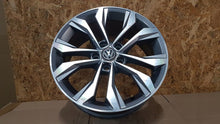 Load image into Gallery viewer, 1x Alufelge 17 Zoll 7.0" 5x112 40ET 3G0601025G VW Passat B8 Rim Wheel FEL4195660019au