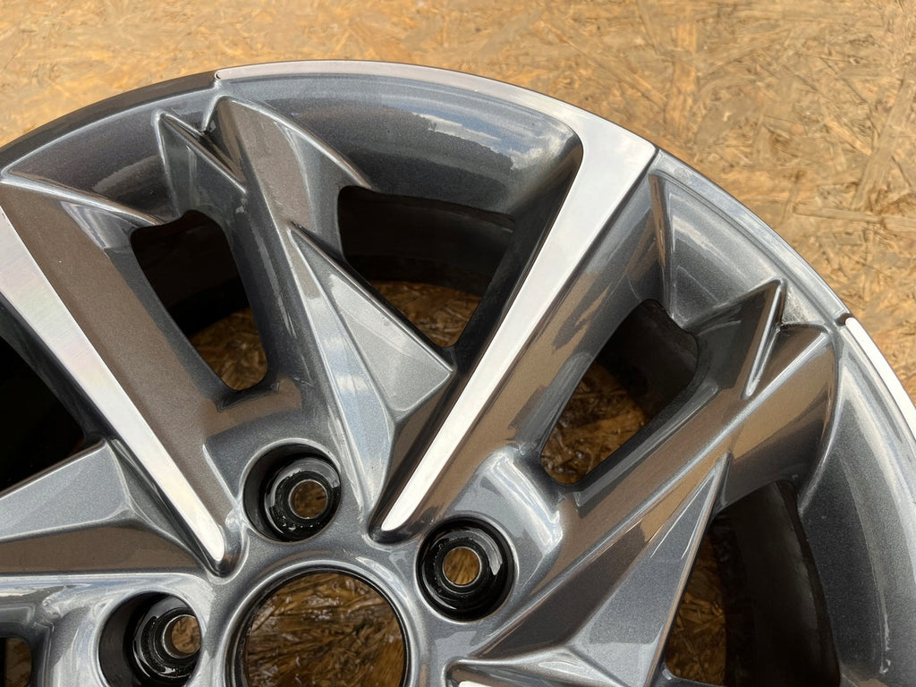 1x Alufelge 17 Zoll 7.0" 5x114.3 53ET 52910-G4700 Hyundai Rim Wheel