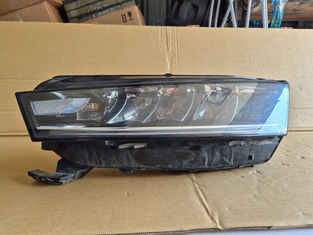 Frontscheinwerfer Skoda Octavia IV 5E4941015KOD 851220005E LED Links Headlight SCH2850737028go
