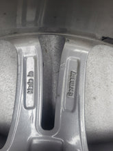 Load image into Gallery viewer, 1x Alufelge 18 Zoll 8.0" 5x112 54ET A2124016302 Mercedes-Benz W212 Rim Wheel FEL9572729374yi