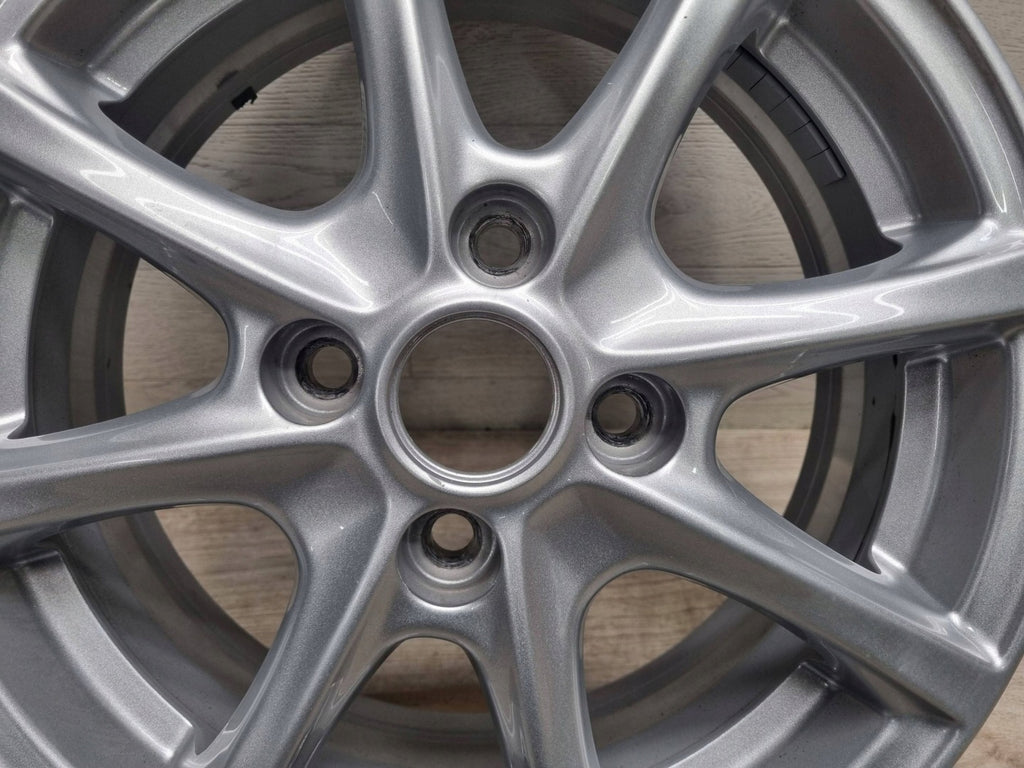 1x Alufelge 15 Zoll 6.0" 4x108 45ET Glanz Silber H1BC-A1B Ford Fiesta I FEL5941570979pu
