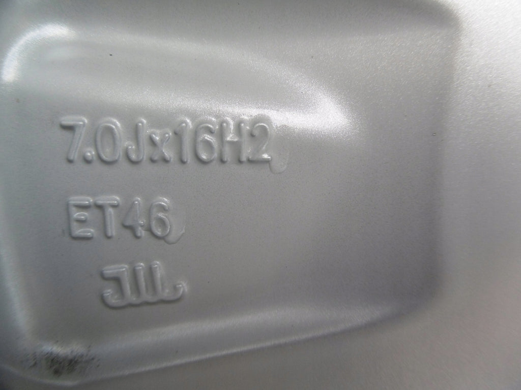 1x Alufelge 16 Zoll 7.0" 5x100 46ET 6V0601025B Skoda Fabia Iii Rim Wheel