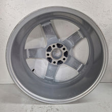 Laden Sie das Bild in den Galerie-Viewer, 4x Alufelge 18 Zoll 7.5" 5x112 38ET Glanz Silber KBA51527 Rim Wheel FEL2563795967zz