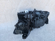 Laden Sie das Bild in den Galerie-Viewer, Frontscheinwerfer Mercedes-Benz Gla A1569061800 Rechts Scheinwerfer Headlight SCH4199879194rg