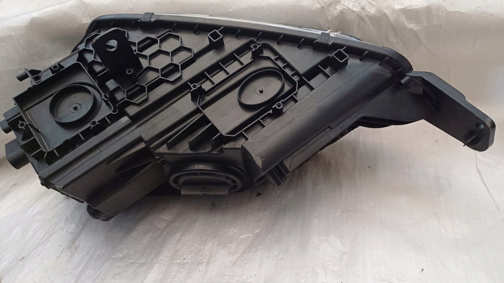 Frontscheinwerfer Skoda Yeti 5L1941016D Rechts Scheinwerfer Headlight SCH3358099499iu