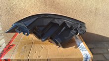 Laden Sie das Bild in den Galerie-Viewer, Frontscheinwerfer Renault Master I LED Ein Satz Scheinwerfer Headlight SCH2284131329pl