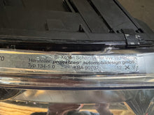 Laden Sie das Bild in den Galerie-Viewer, Frontscheinwerfer VW Multivan Xenon Ein Satz Scheinwerfer Headlight SCH6481143262zv