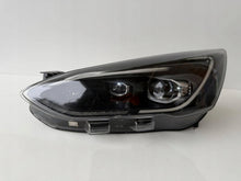 Laden Sie das Bild in den Galerie-Viewer, Frontscheinwerfer Ford Focus JX7B-13E017-CE Xenon Links Scheinwerfer Headlight SCH5653386640bu