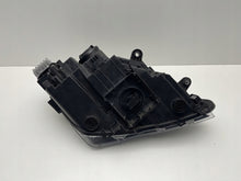 Laden Sie das Bild in den Galerie-Viewer, Frontscheinwerfer Seat Ateca 576941007G LED Ein Stück (Rechts oder Links)