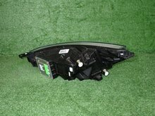 Laden Sie das Bild in den Galerie-Viewer, Frontscheinwerfer Ford Focus JX7B-13E014-AE Full LED Rechts Headlight SCH3547389608rs