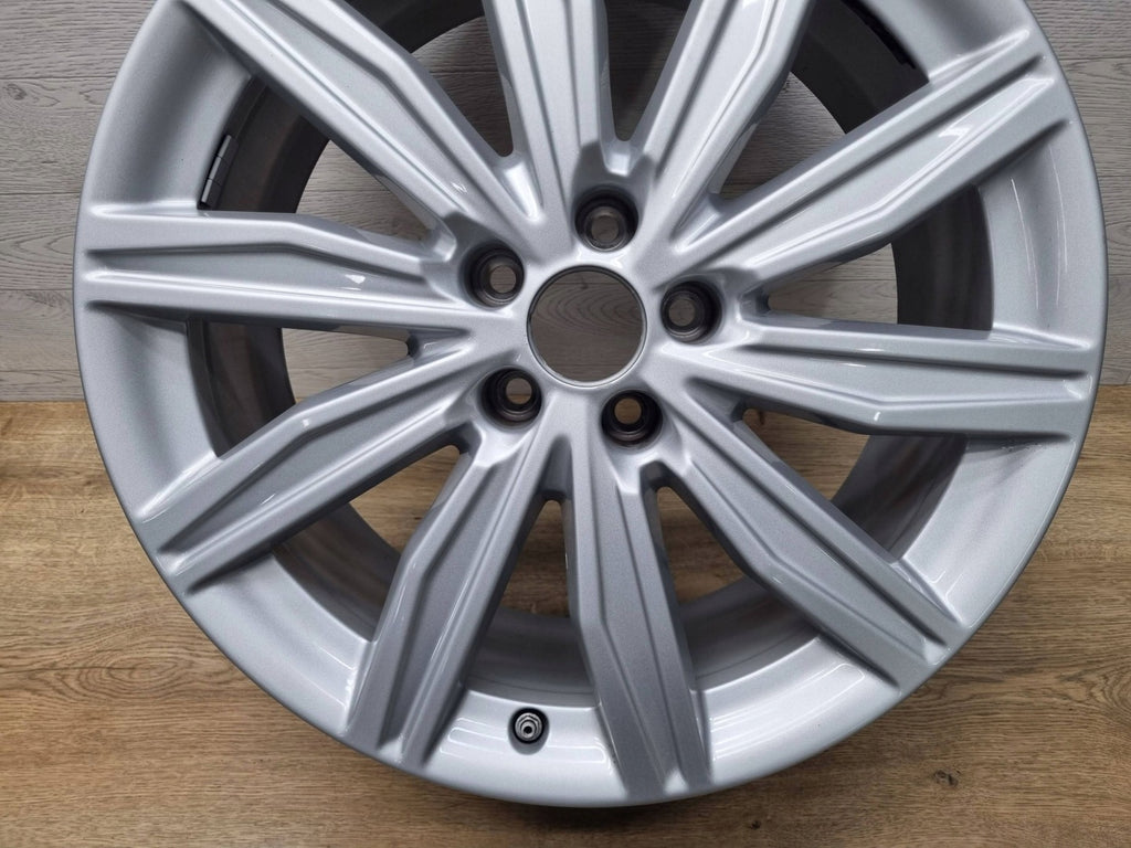 1x Alufelge 19 Zoll 8.0" 5x112 39ET Glanz Silber 4K0601025M Audi A6 Rim Wheel FEL5324481118pa