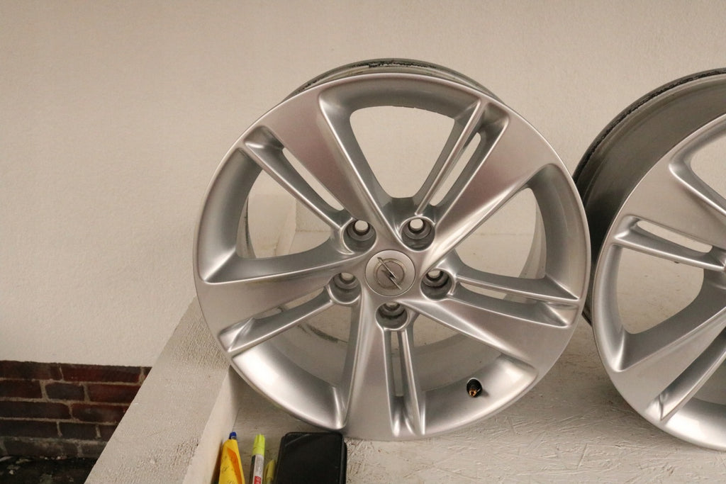 1x Alufelge 17 Zoll 7.5" 5x115 45ET Glanz Silber OP101 Opel Insignia Astra J FEL3129698322be