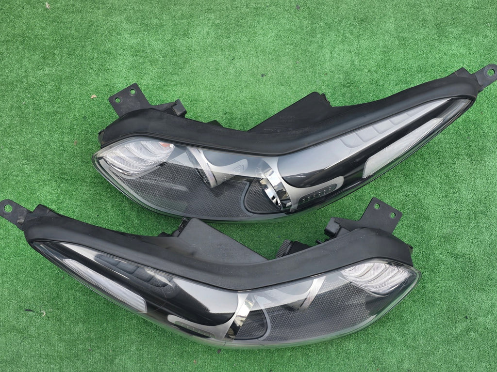 Frontscheinwerfer Kia 92102F1110 92101F1110 Ein Satz Scheinwerfer Headlight SCH7740589280ge