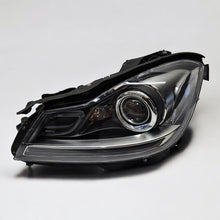 Laden Sie das Bild in den Galerie-Viewer, Frontscheinwerfer Mercedes-Benz A2048204339 Xenon Links Scheinwerfer Headlight