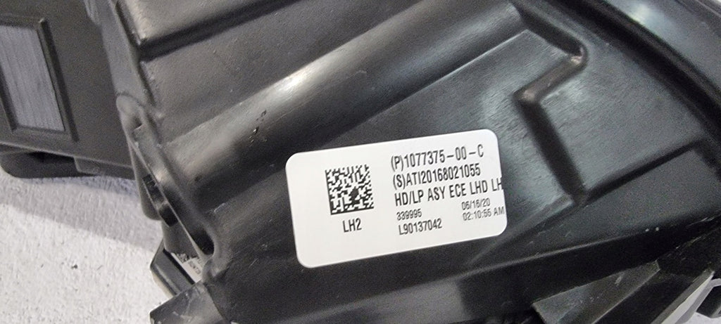 Frontscheinwerfer Tesla 3 1077375-00-C Full LED Links Scheinwerfer Headlight