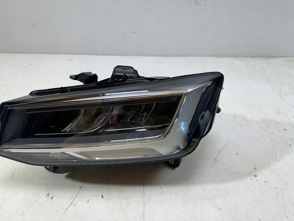 Frontscheinwerfer Audi Q2 81A941011 LED Ein Stück (Rechts oder Links) Headlight