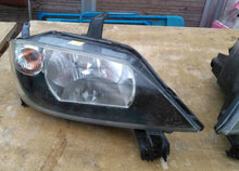 Laden Sie das Bild in den Galerie-Viewer, Frontscheinwerfer Mazda II LED Ein Satz Scheinwerfer Headlight SCH8656879112wl