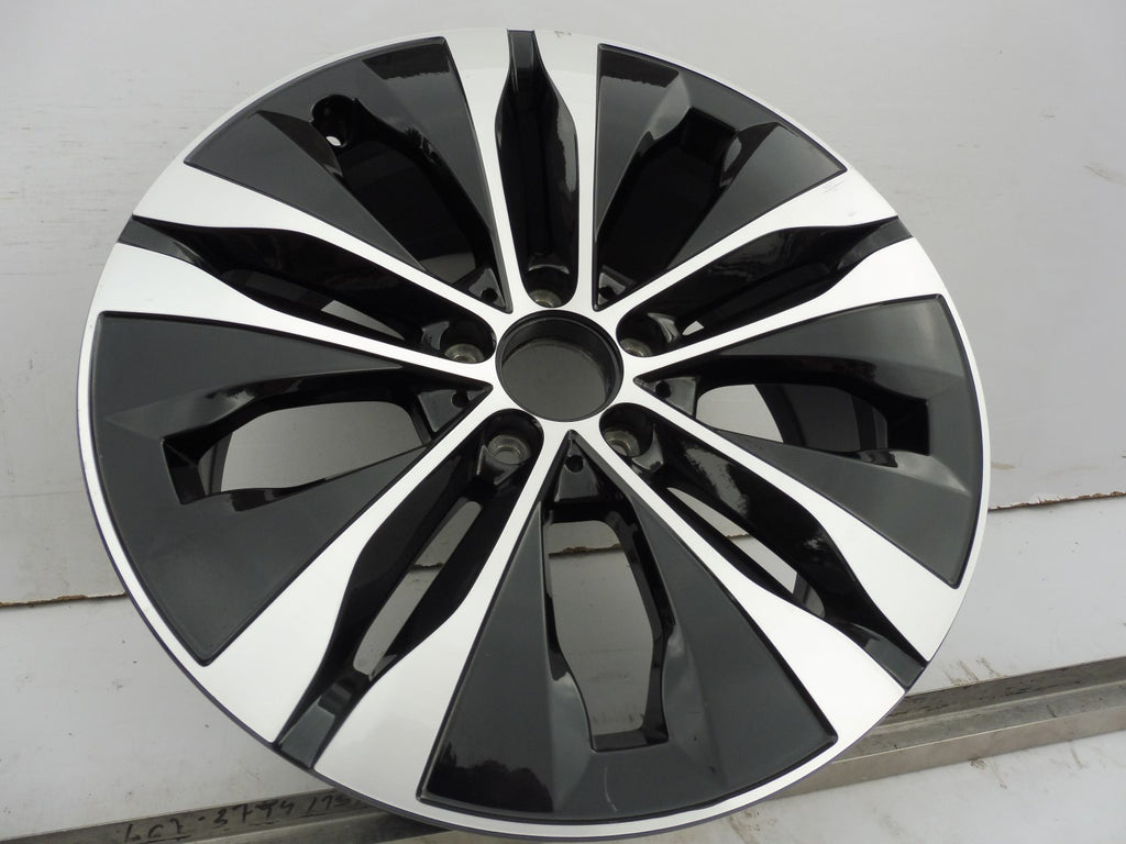 1x Alufelge 18 Zoll 7.5" 5x112 40ET A2064015100 Mercedes-Benz Rim Wheel FEL3148610508is