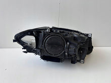Laden Sie das Bild in den Galerie-Viewer, Frontscheinwerfer BMW 5 F11 F10 7203251 Xenon Links Scheinwerfer Headlight SCH6971832794qg