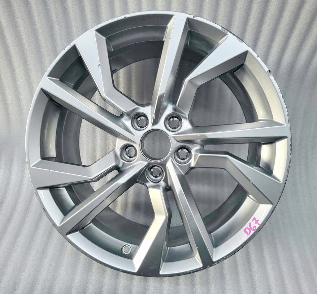 1x Alufelge 18 Zoll 8.5" 5x112 50ET Glanz Silber 8S0601025AN Audi Tt Rim Wheel