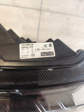Laden Sie das Bild in den Galerie-Viewer, Frontscheinwerfer Skoda Kamiq 658941016 LED Rechts Scheinwerfer Headlight SCH1786255891ve
