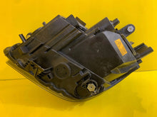 Laden Sie das Bild in den Galerie-Viewer, Frontscheinwerfer Mercedes-Benz Slk Amg A1728202659 Xenon Rechts Headlight